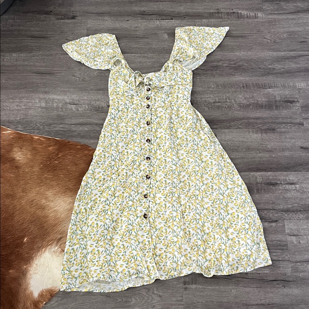 ASTR The Label Lemon Print Dress